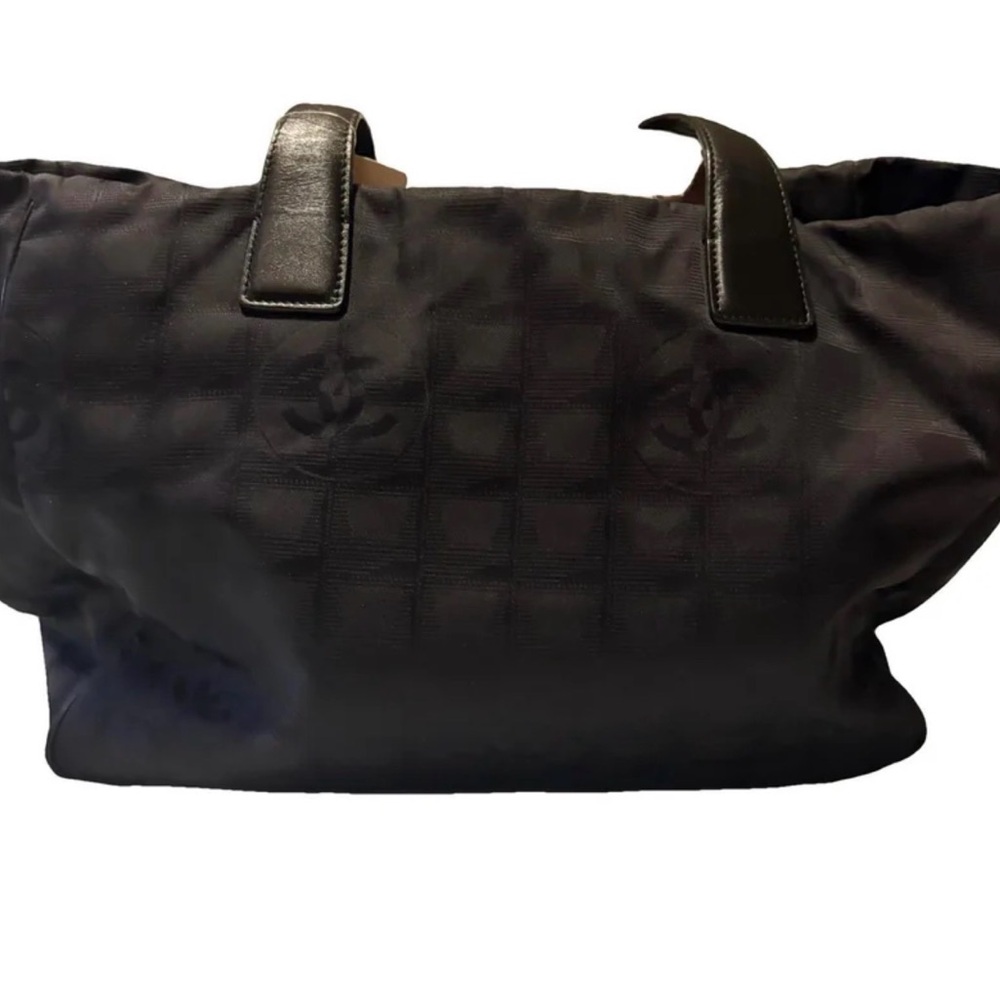 Chanel Cocoon linen handbag